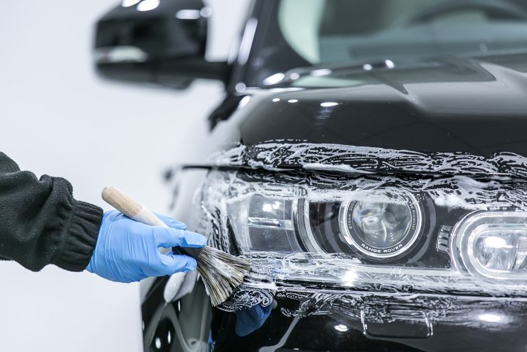 06-car-detail-clean_gf363_1